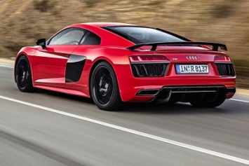 Audi R8 получит двигатель от Porsche Panamera
