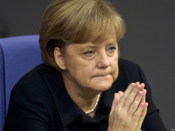 Меркель пообещала усилить сотрудничество по борьбе с терроризмом в Тунисе