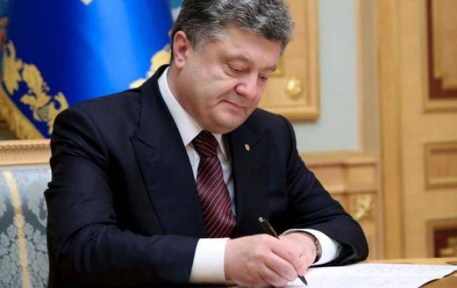 Президент Украины отметил наградами 400 украинских военных
