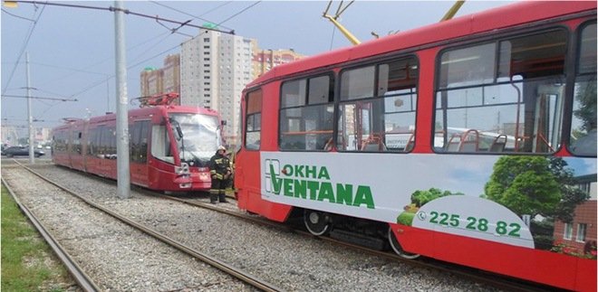 Казань: столкнулись трамваи, есть пострадавшие