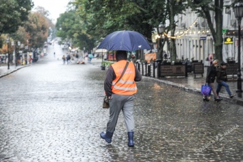 Осеннее очарование дождливой Одессы (фоторепортаж)