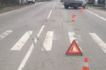 В Мариуполе подростка сбили по дороге в школу