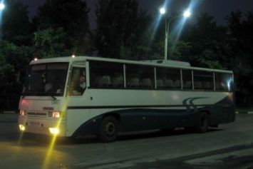 Херсонская полиция ищет нападавших на частный автобус