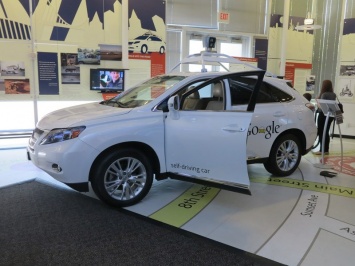 Правительство США выдвинуло официальные требования к автономным автомобилям