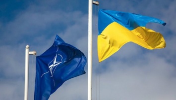 Украина и НАТО обсудят противодействие путинской агрессии