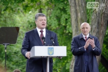 Президент Украины поздравил полтавчан с Днем города