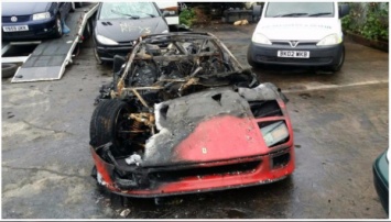 Недавно восстановленный Ferrari F40 серьезно пострадал от пожара