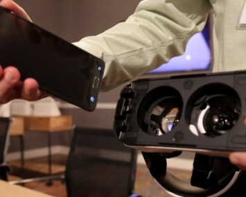 Среди устройств виртуальной реальности доминируют смартфоны и шлемы для консолей