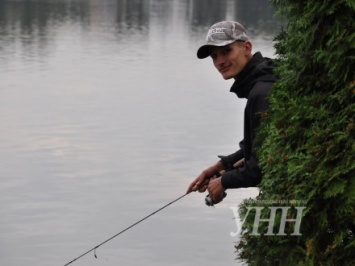 Фестиваль по спортивной рыбалке начался в Ивано-Франковске