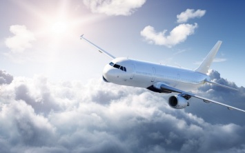 В Тюмени из-за больного пассажира на борту экстренно сел самолет