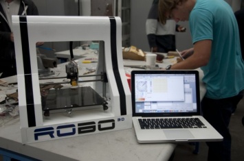 Robo выпустила новую линейку "умных" 3D-принтеров