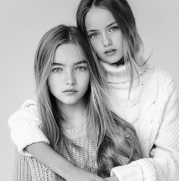 Две "самые красивые девочки в мире" приняли участие в совместной фотосессии