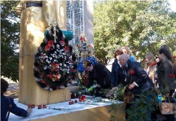 В Приморском районе Одессы поздравили ветеранов. Фото