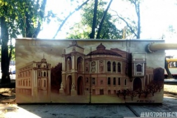 Около одесского вокзала появился свой оперный театр (ФОТО)