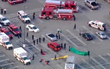 В Техасе неизвестный расстрелял прохожих возле торгового центра. Ранено 5-7 человек