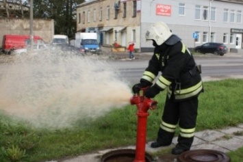 В Крыму насчитали более тысячи неисправных пожарных гидрантов