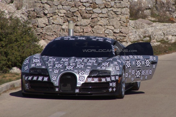 Bugatti Chiron получит гибридную систему