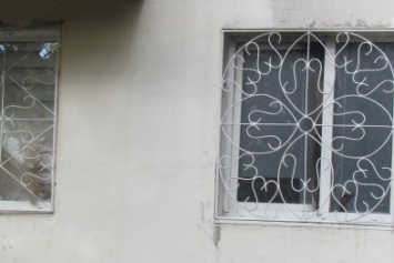 Мариупольчанка, под окном которой прозвучал взрыв, отличалась скандальностью, - соседи (ФОТО)