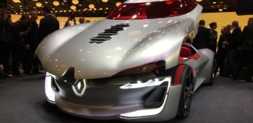 Прототипу нового спорткара Renault добавили технологии Формулы-E