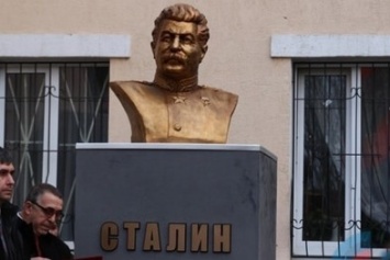 Дух сталинских репрессий 37-го бродит по Луганску