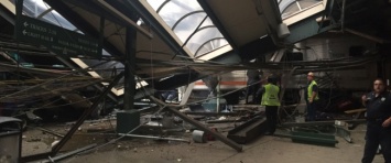 В Нью-Джерси поезд врезался в станцию, более сотни пострадавших