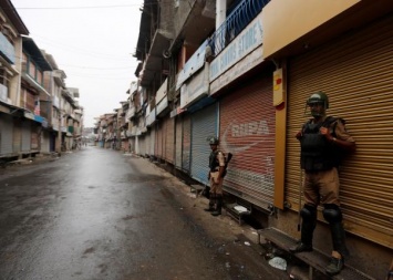В Кашмире двое пакистанских солдат погибли в столкновениях c индийскими военными