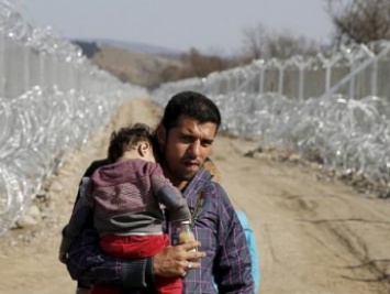 Беженцы могут стать "живым товаром" - ООН