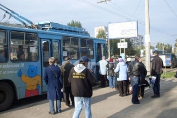 Северодончане недовольны посадкой в троллейбусы - претензии адресовали к Буткову