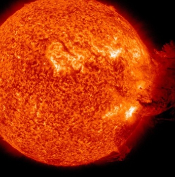 Ученые могут предсказывать последствия вспышек на Солнце