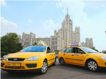 Сервисы могут повысить минимальный тариф на поездку в московском такси