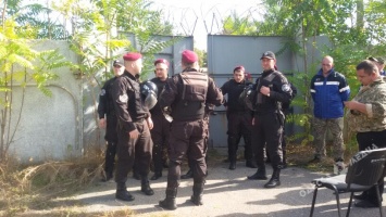 Рейдеры опять пытаются захватить Одесский НПЗ (фото)