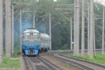 Кременчугские пассажиры могут быть спокойны: по станции "Кременчук" пригородные поезда отменять не будут