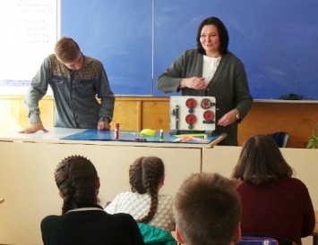 В Одессе педагоги вузов проводят увлекательные мастер-классы для старшеклассников