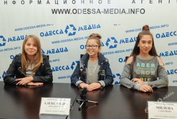 Юные одесские артистки выпустили фееричный клип
