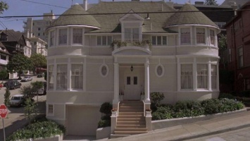 Дом из фильма "Миссис Даутфайр" выставлен на продажу за 4,5 миллиона долларов