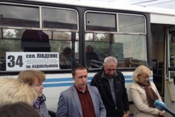 Жители Черемушек, Кировки, Бригантины и Южного получили долгожданный автобус (ФОТО, ВИДЕО)