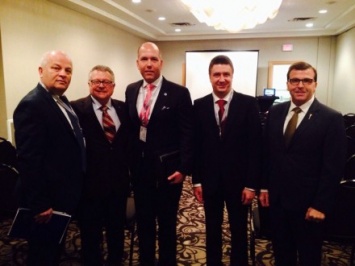 Правительственная делегация во главе со С.Кубивим приняла участие в открытии 25-го Конгресса Украинцев Канады