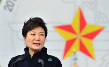 Президент Южной Кореи призывает жителей КНДР бежать на Юг
