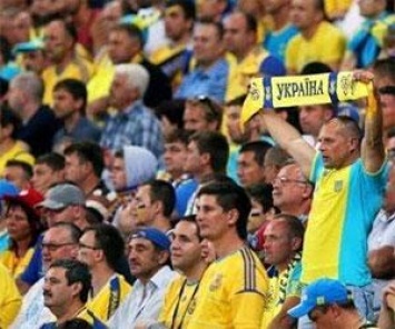 Матч сборной Украины в Кракове остается под вопросом