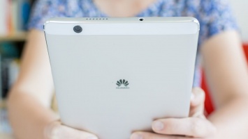 Планшет Huawei MediaPad M3 появился в продаже