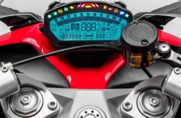 Слив фотографий раскрыл внешность Ducati 939 SuperSport