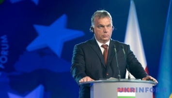 Премьер-министр Венгрии считает победой итоги референдума о беженцах