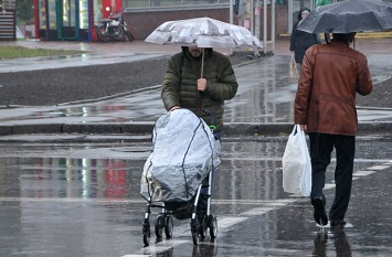Западный циклон принесет в Украину резкое похолодание и дожди