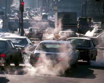 Ученые назвали грязный воздух причиной ДТП