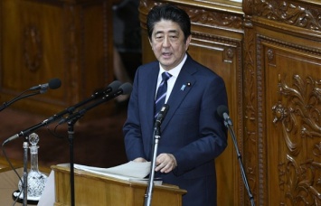 Премьер-министр Японии: Вопрос Южных Курил включает в себя и их акваторию