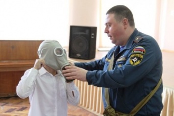 В севастопольских школах проводятся тренировки по защите детей и персонала от ЧС
