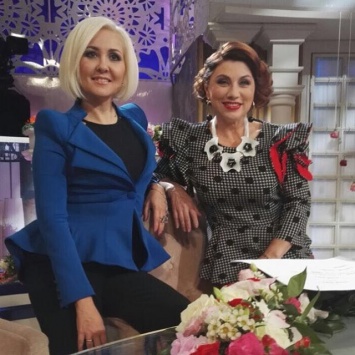 Роза Сябитова разрыдалась на съемках юбилейной программы «Давай поженимся»