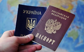 Визы для россиян: Зачем Украина грозит РФ визовым режимом