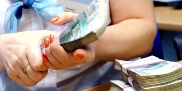 Сотрудница смоленского банка украла 5 млн рублей для погашения своих кредитов