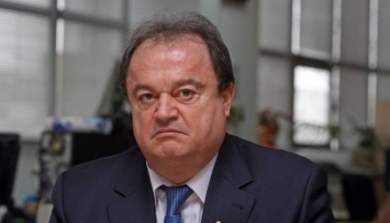 Экс-спикер румынского Сената попался на взятках